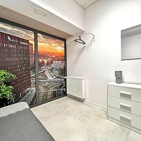 Aparthotel Royal Zamenhoffa 1/3