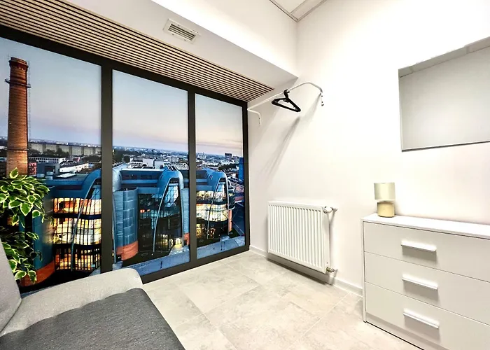 شقة فندقية Royal Zamenhoffa 1/3 *